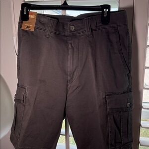NWT Roundtree & Yorke Black Cargo Shorts size 30